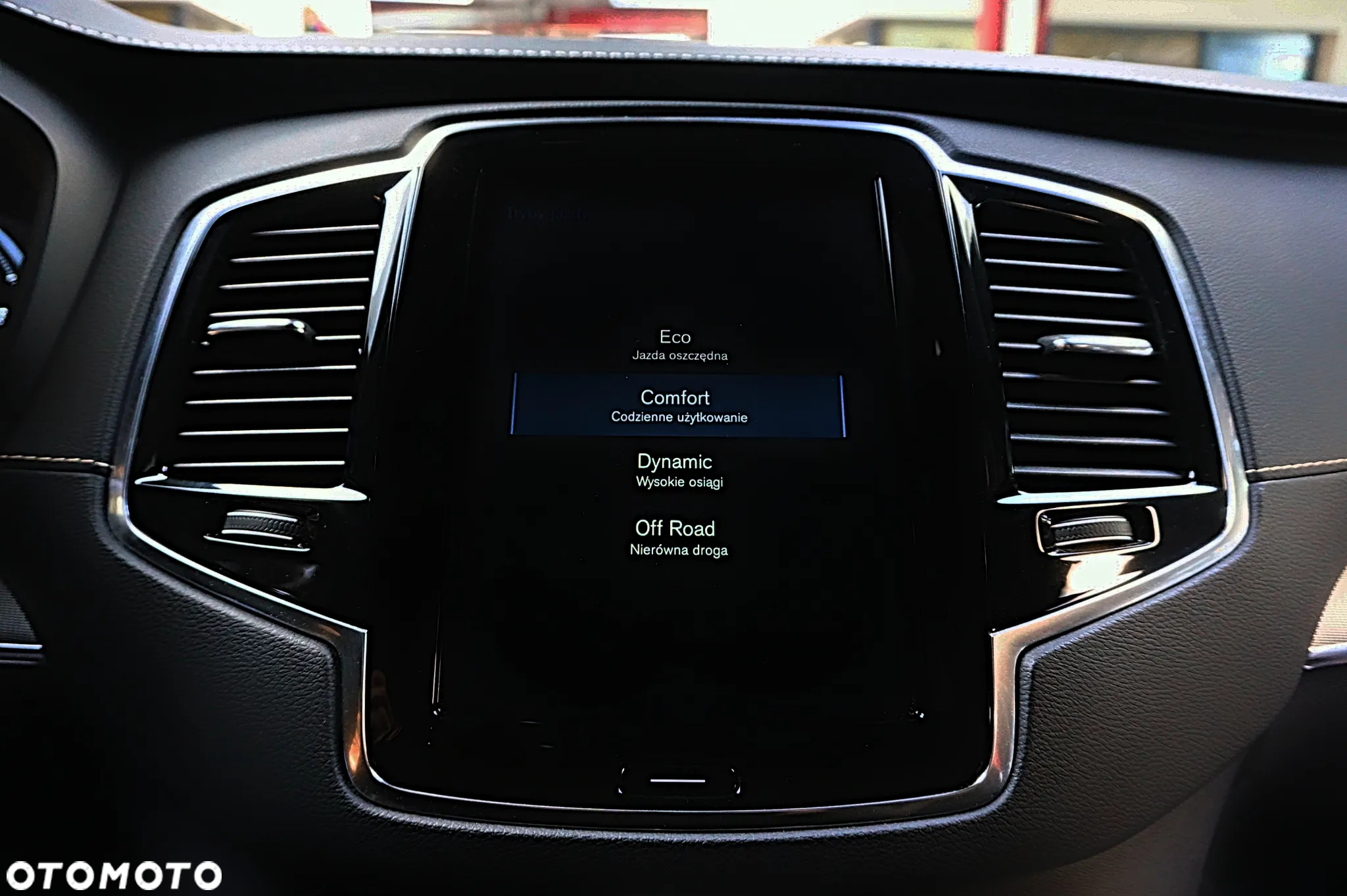 Volvo XC 90 - 23