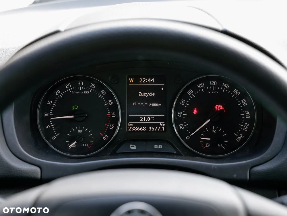 Skoda Roomster - 15