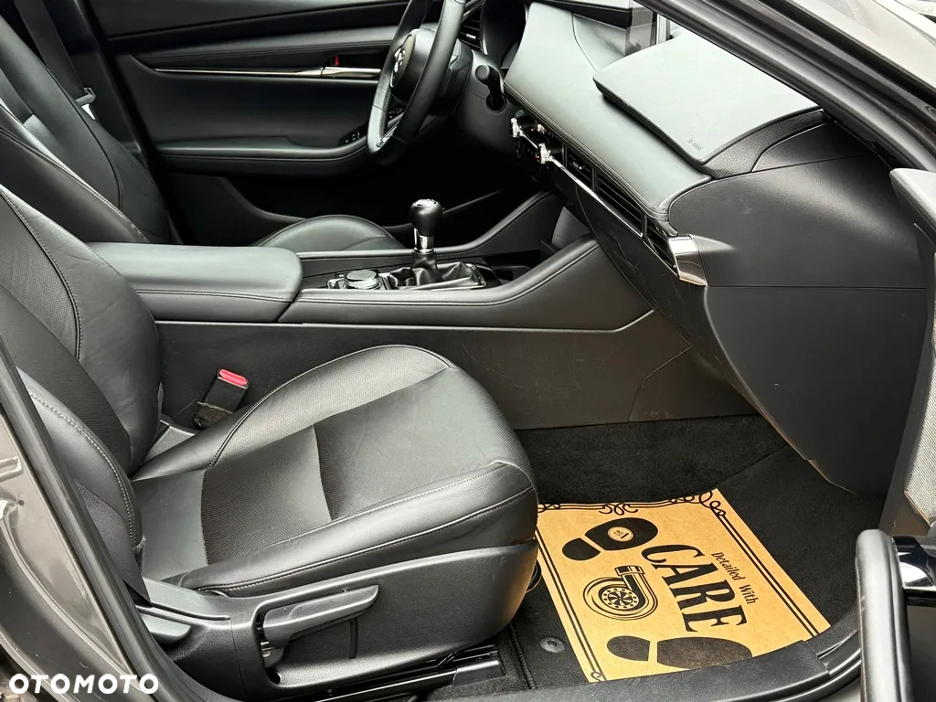 Mazda 3 SKYACTIV-X 2.0 M-Hybrid SELECTION - 8