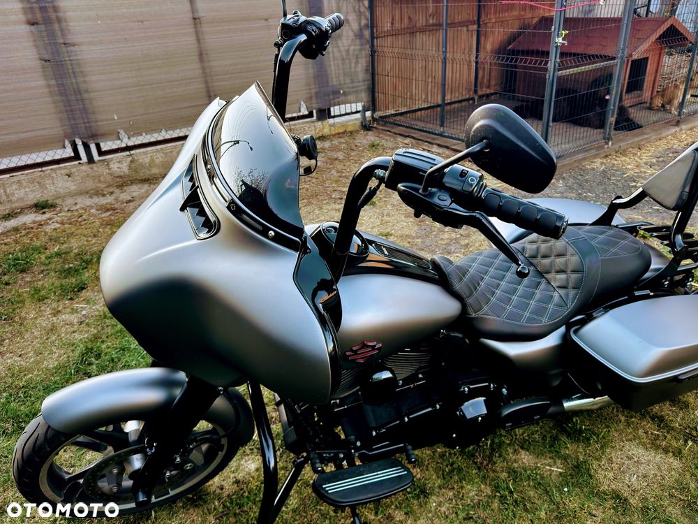 Harley-Davidson FLHXS Special - 3