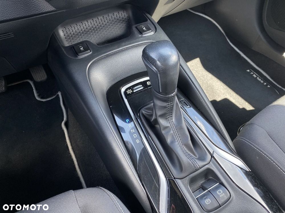 Toyota Corolla 1.8 Hybrid Comfort - 22