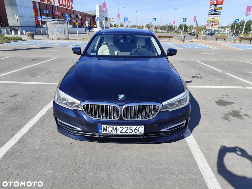 BMW Seria 5 530i GPF xDrive Luxury Line - 2