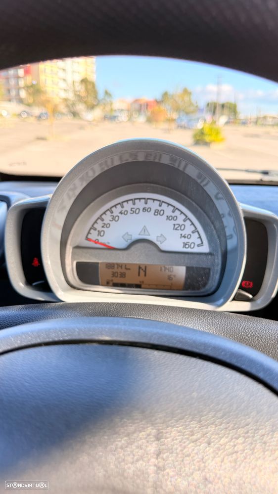 Smart ForTwo Coupé 1.0 mhd Pure 61 - 6