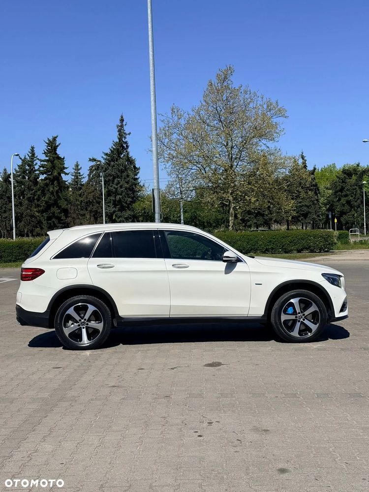 Mercedes-Benz GLC 350 e 4-Matic - 5