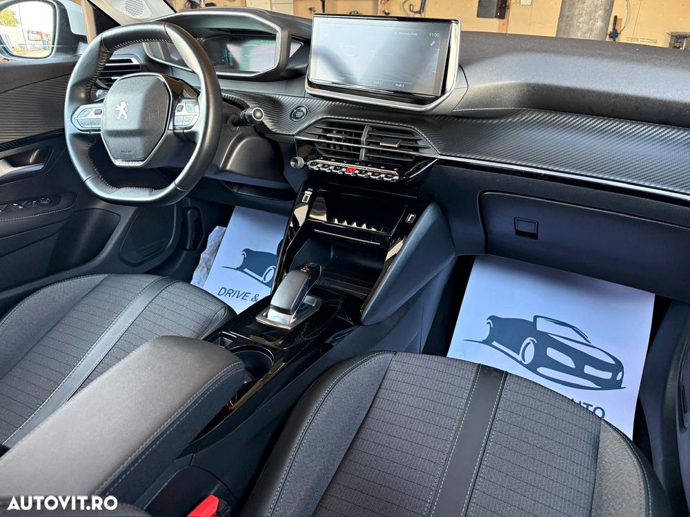 Peugeot 208 ver-e--208-100-kw-allure - 6