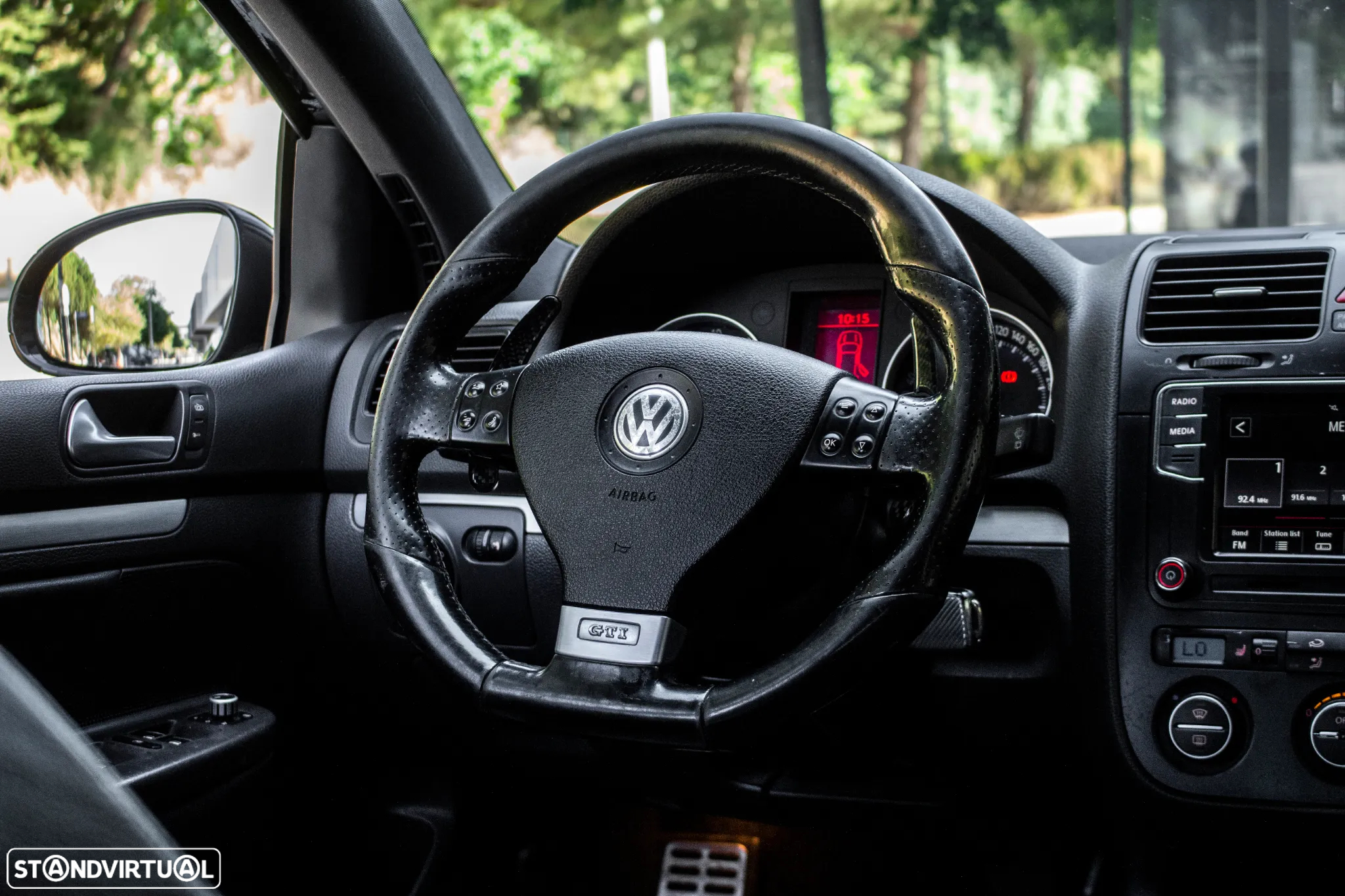 VW Golf 2.0 GTi DSG - 32