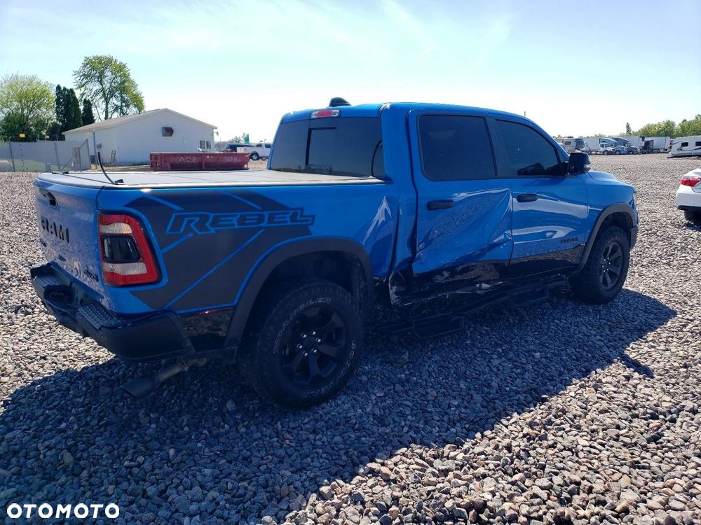 RAM 1500 - 4