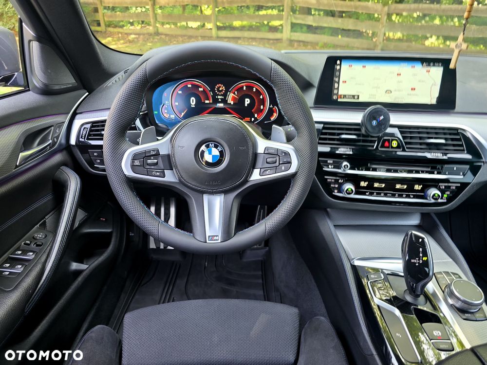 BMW Seria 5 530d M Sport sport - 7