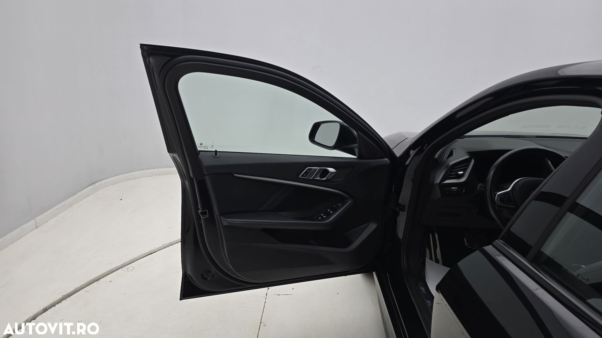BMW Seria 1 - 10