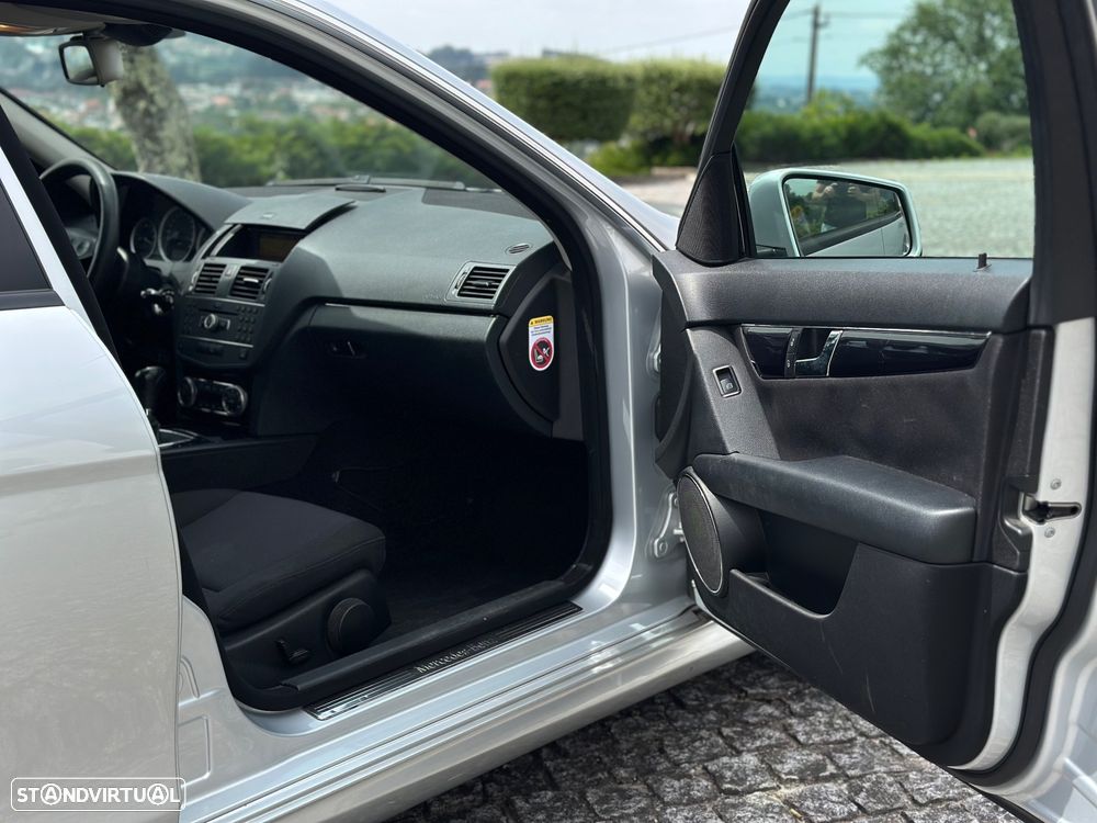 Mercedes-Benz C 200 Station CDI DPF BlueEFFICIENCY SPORT EDITION - 36