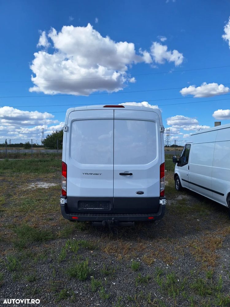 Ford Transit Mk8 - 4