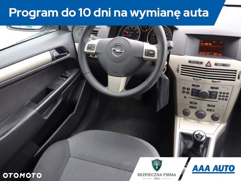 Opel Astra - 8