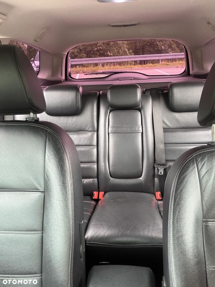 Ford Focus 1.8 Ghia - 13
