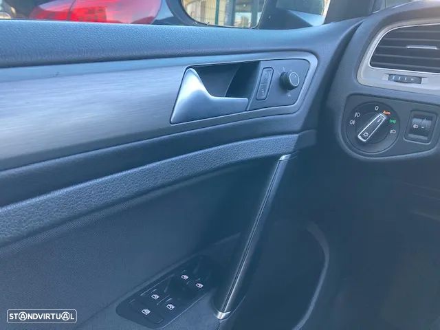 VW Golf Variant 1.6 TDi GPS Edition - 11