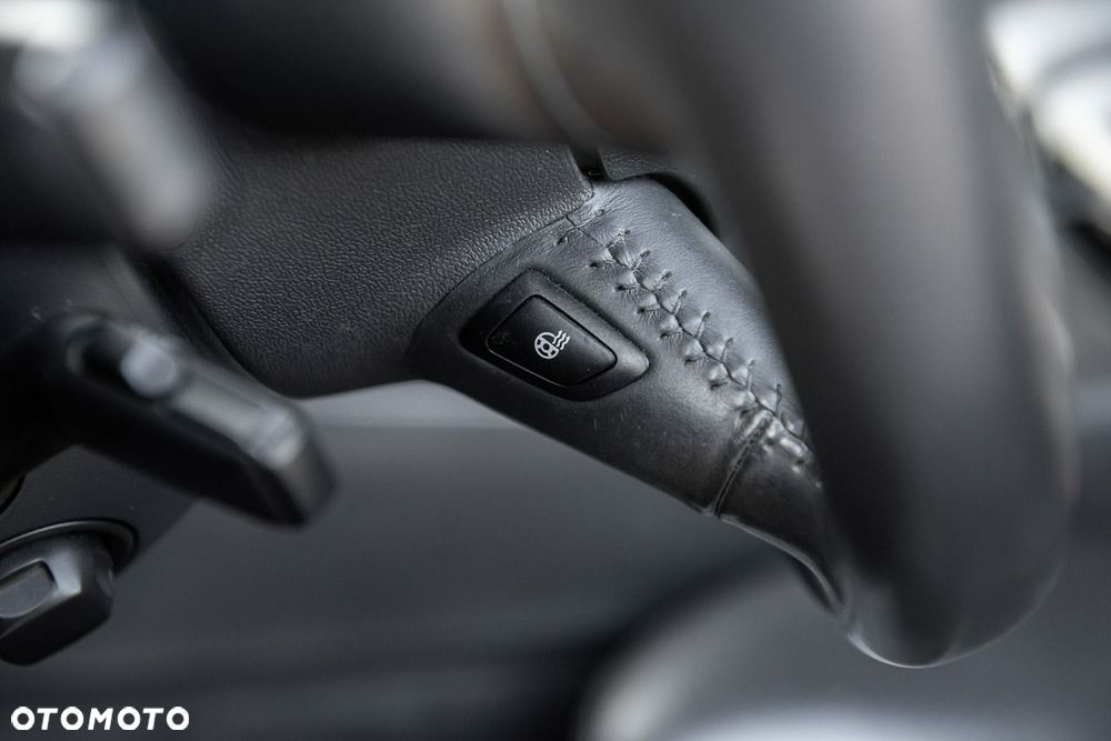 Audi A8 4.2 FSI Quattro - 32