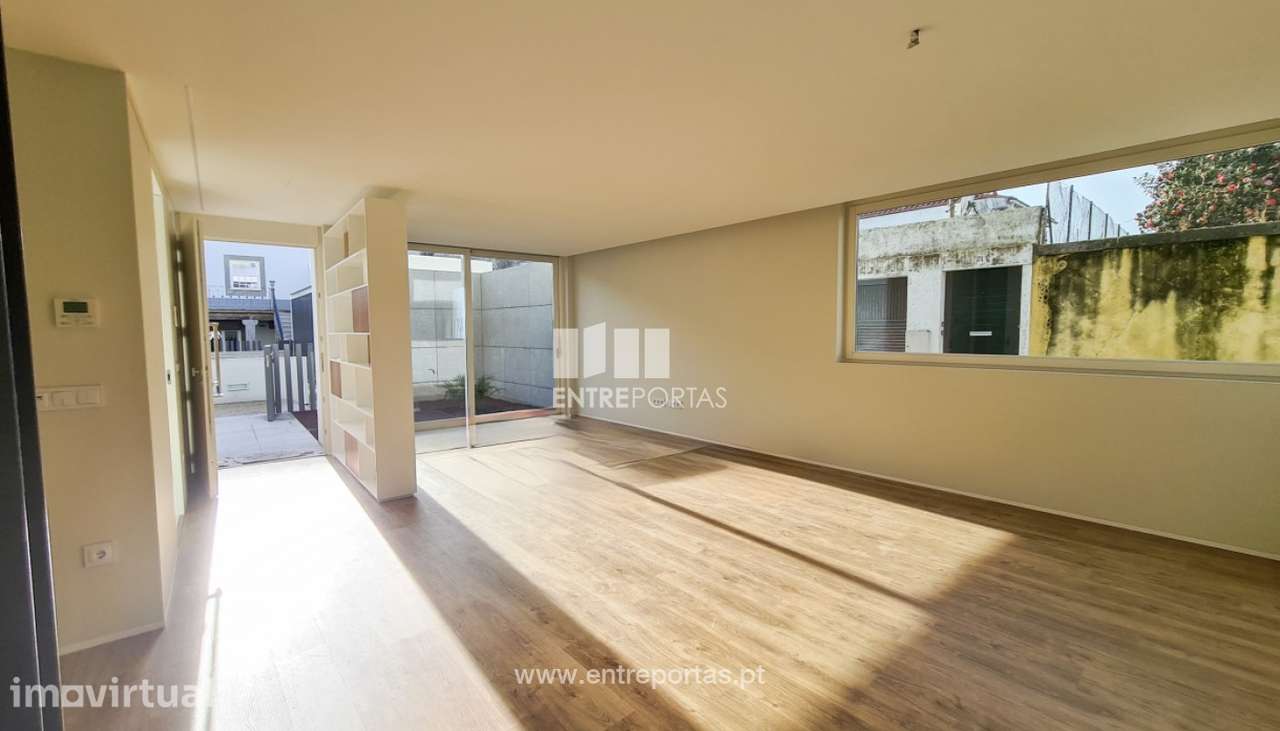 Venda de Moradia V3 duplex, Centro da Cidade, Viana do Castelo. - Grande imagem: 2/35