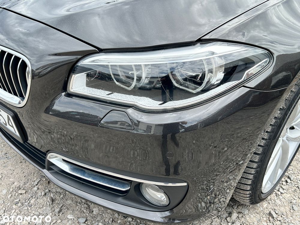BMW Seria 5 530d Touring Luxury Line - 8