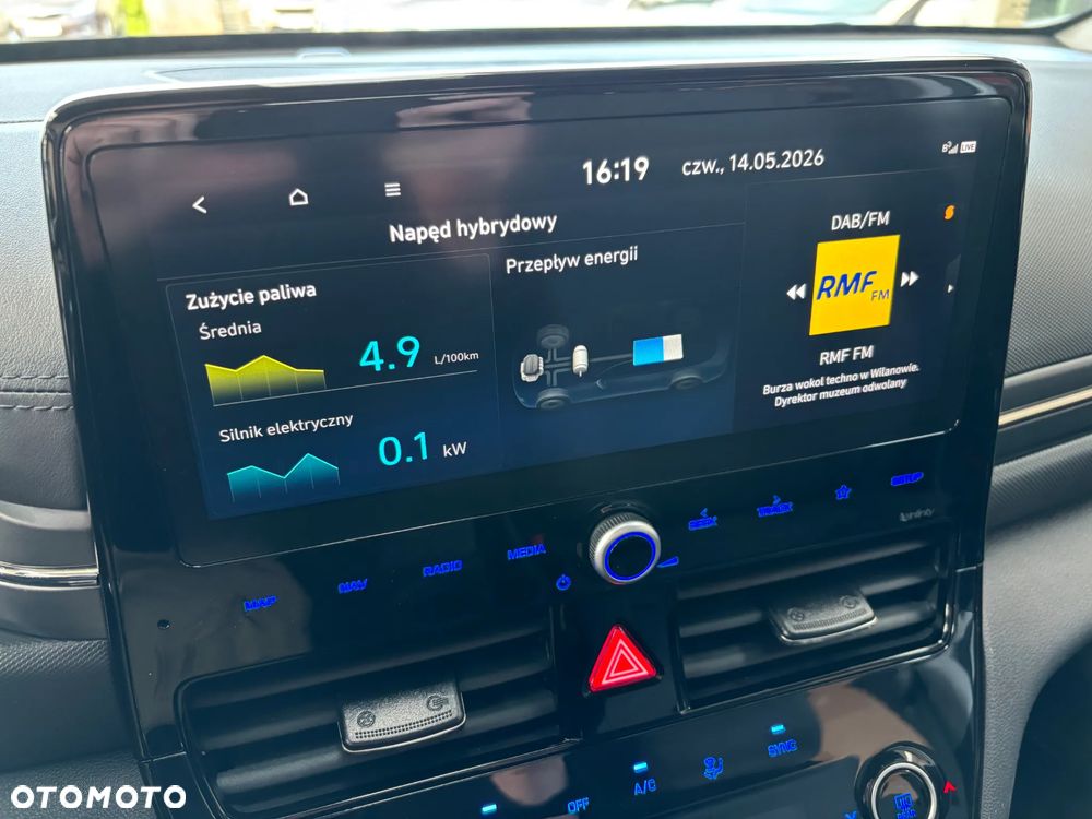 Hyundai IONIQ - 33
