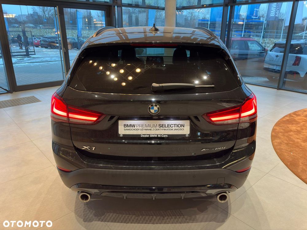 BMW X1 xDrive20i Sport Line sport - 5