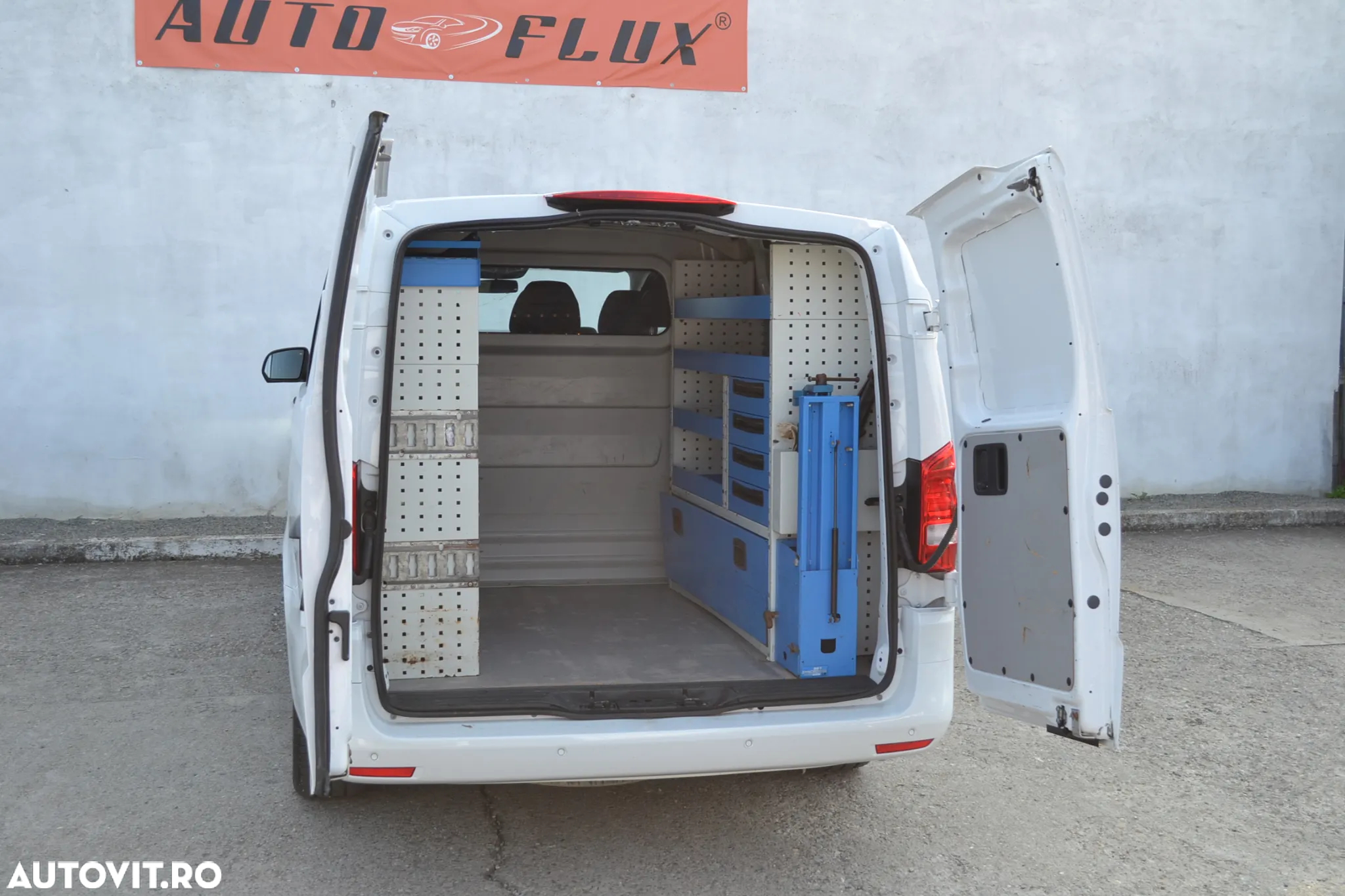 Mercedes-Benz VITO VAN 116 CDI MIX/E 4X4 - 31