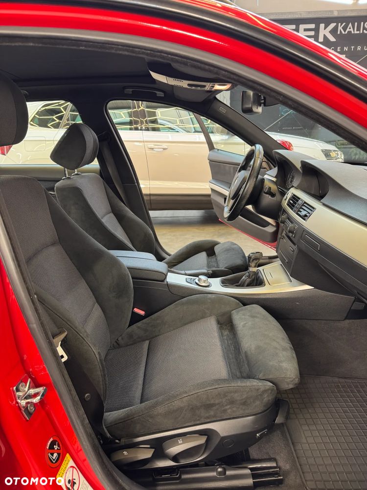 BMW Seria 3 325i - 10