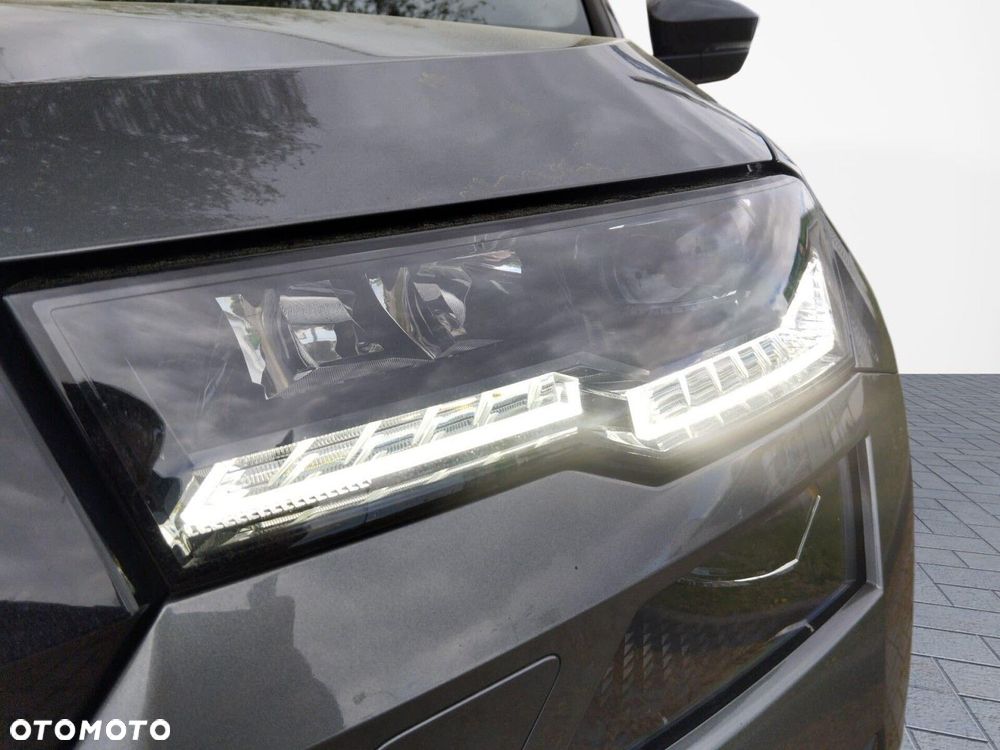 Skoda Karoq 2.0 TDI SCR 4x4 Sportline DSG - 13