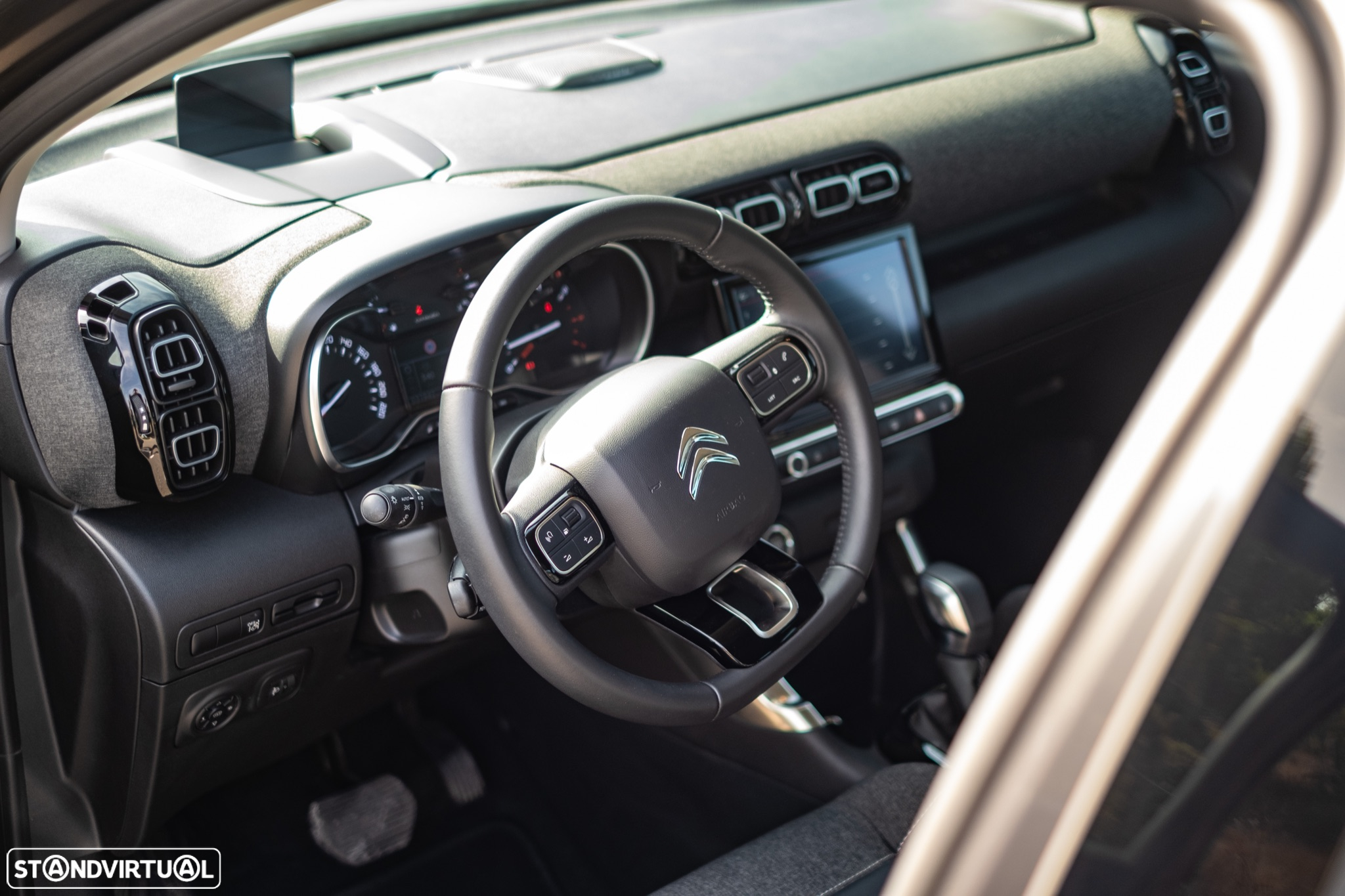 Citroën C3 Aircross 1.2 PureTech Shine Pack EAT6 - 12
