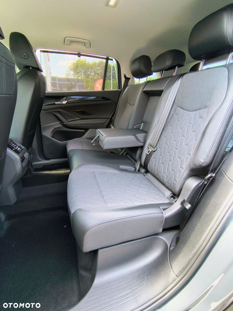Volkswagen Tayron 2.0 TSI 4Mot Life Plus DSG - 30