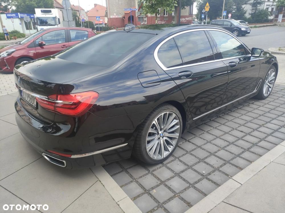 BMW Seria 7 730d xDrive - 27