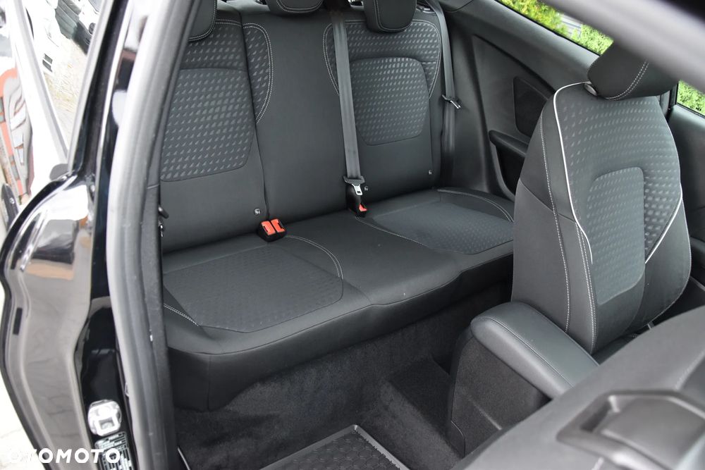 Ford Fiesta 1.0 EcoBoost Titanium - 21