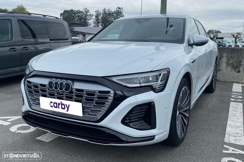 Audi Q8 e-Tron Sportback 50 quattro S line - 2