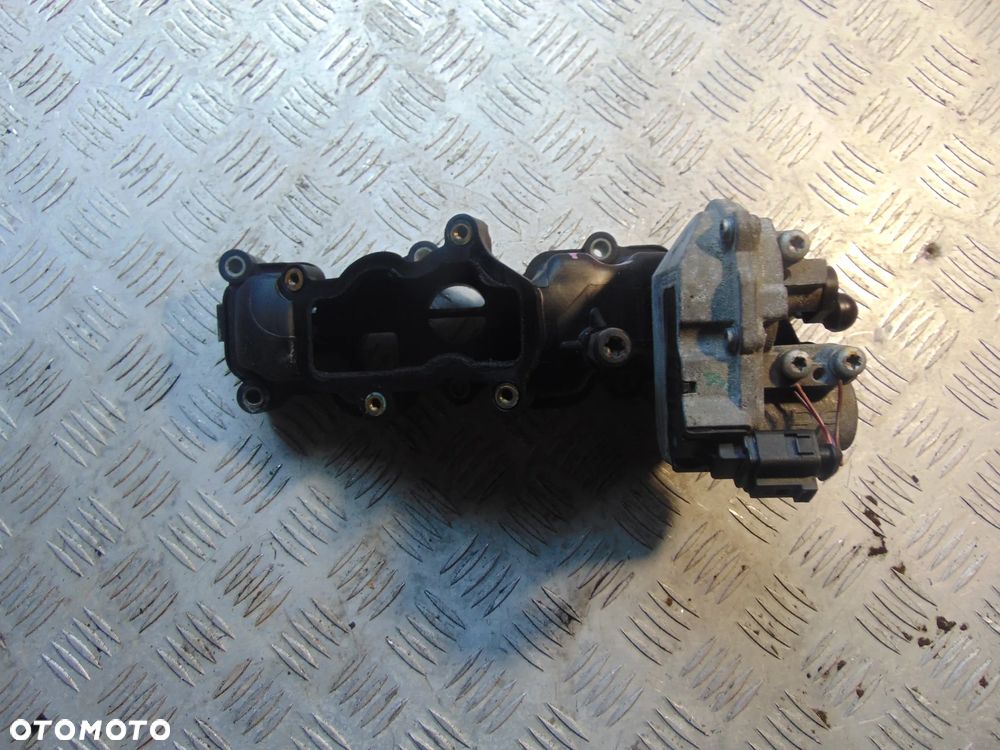 Kolektor ssacy audi a6 c6 3,0 tdi cena sztuka - 4