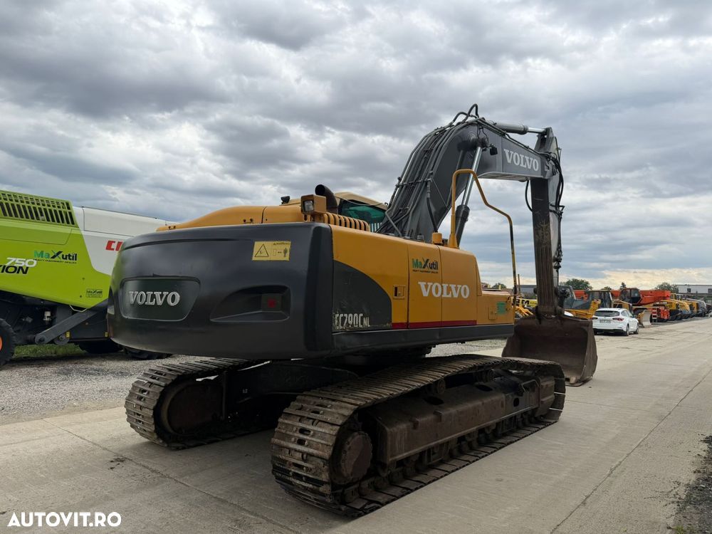 Volvo EC290 Excavator - 6