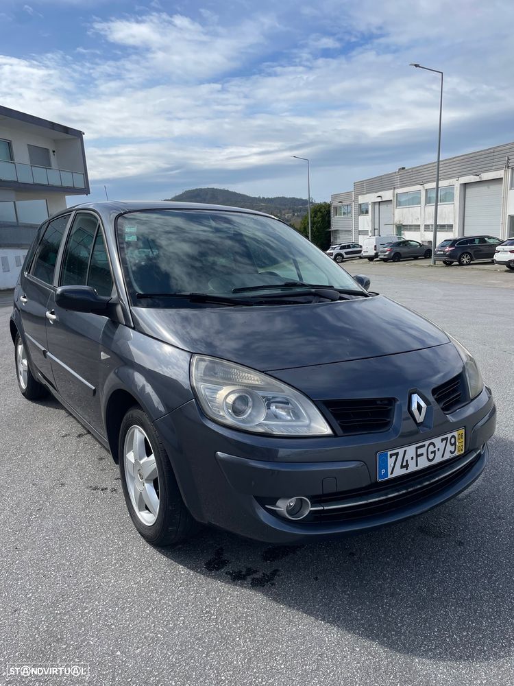 Renault Scénic 1.5 dCi Dynamique S - 8