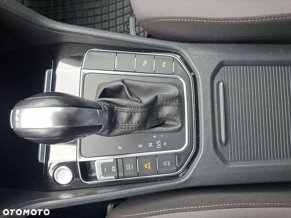 Volkswagen Golf Sportsvan 1.4 TSI BlueMotion Technology DSG Allstar - 21