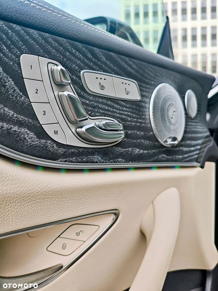 Mercedes-Benz Klasa E 220 d AMG - 9