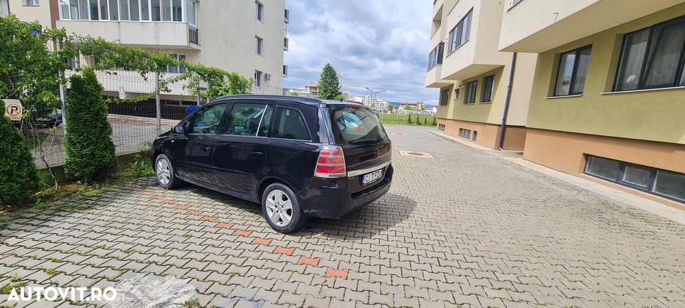 Opel Zafira 1.9 CDTI Enjoy - 4