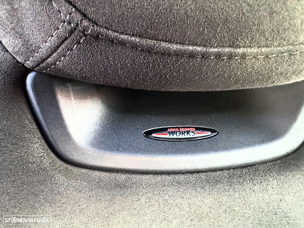 MINI 3 Portas Cooper SD Auto Desportiva - 13