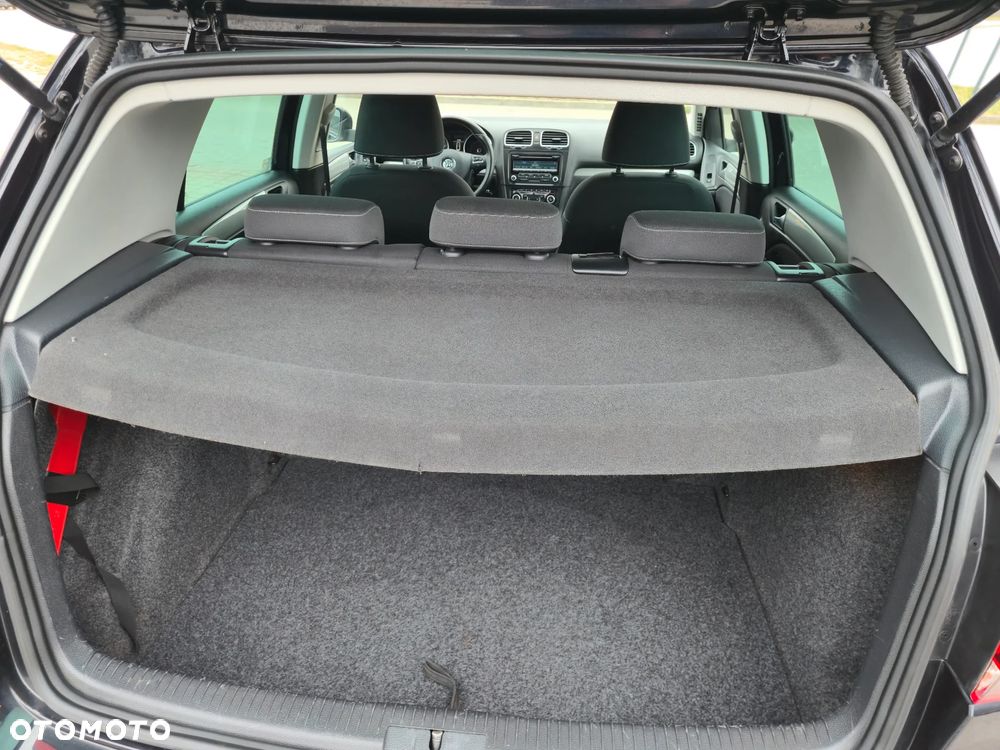 Volkswagen Golf - 11