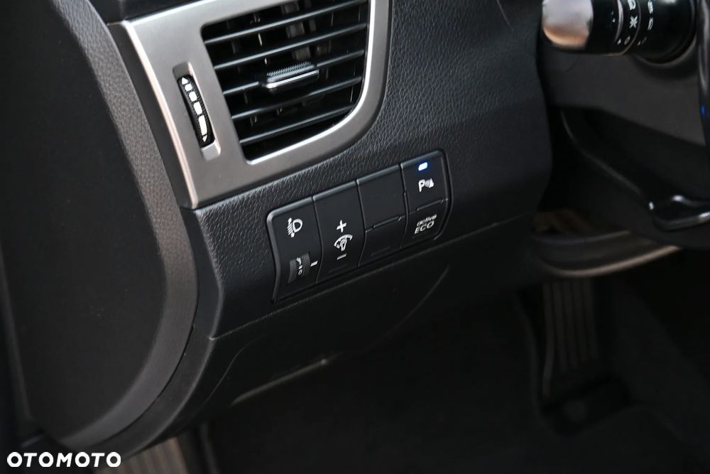 Hyundai i30 1.6 CRDi Premium - 29