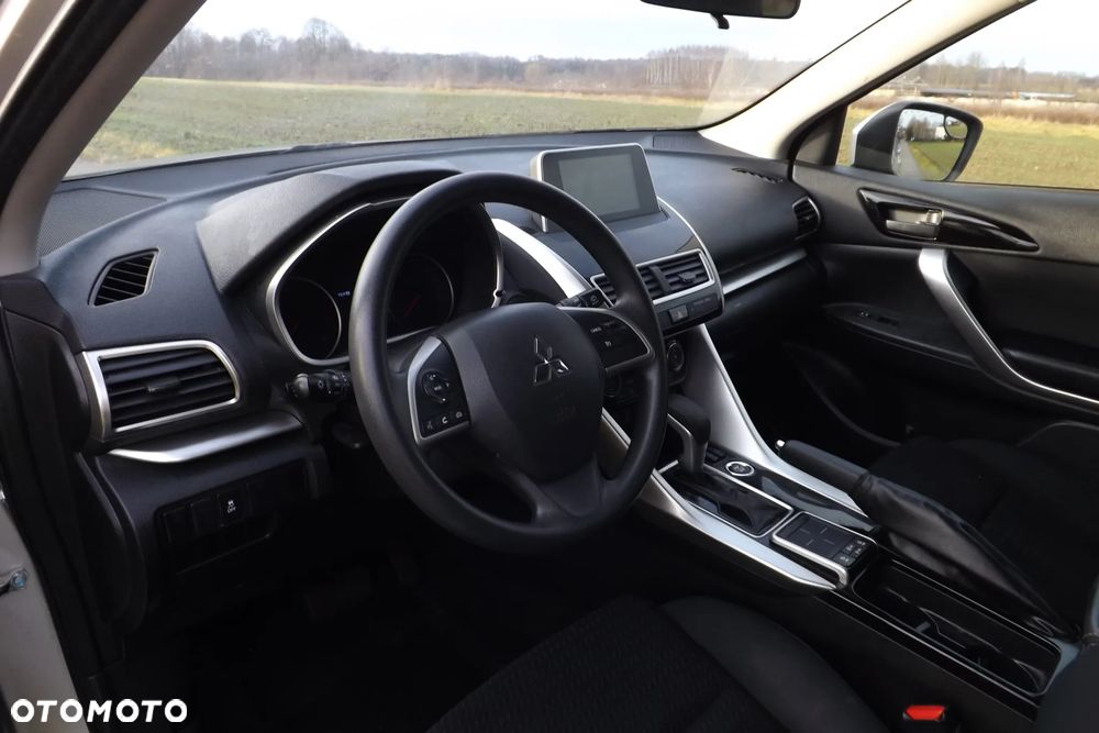 Mitsubishi Eclipse Cross 1.5 T-MIVEC (ClearTec) CVT 4WD Plus - 15