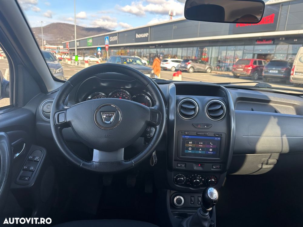 Dacia Duster dCi 110 FAP 4x4 Prestige - 9