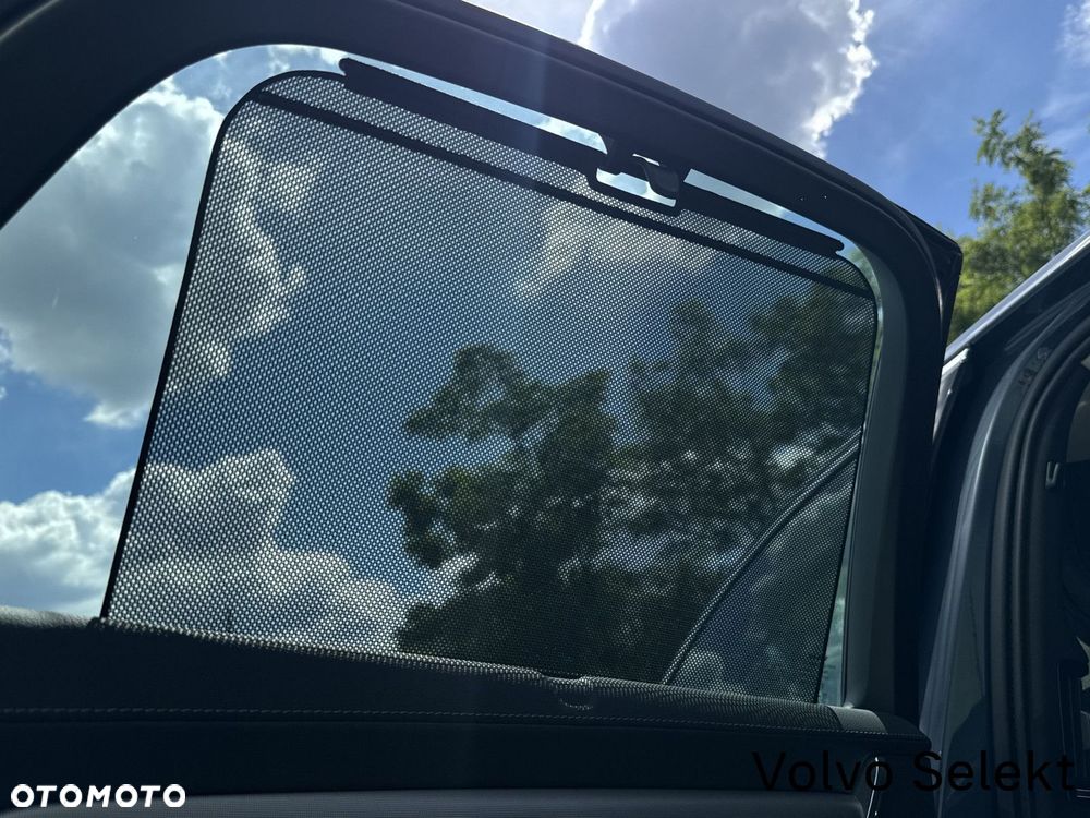 Volvo S90 - 33