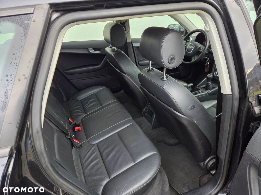 Audi A3 Sportback - 12