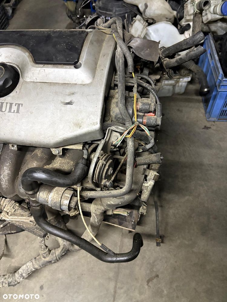 SILNIK RENAULT SAFRANE 2.5 20V N7UB701 - 10