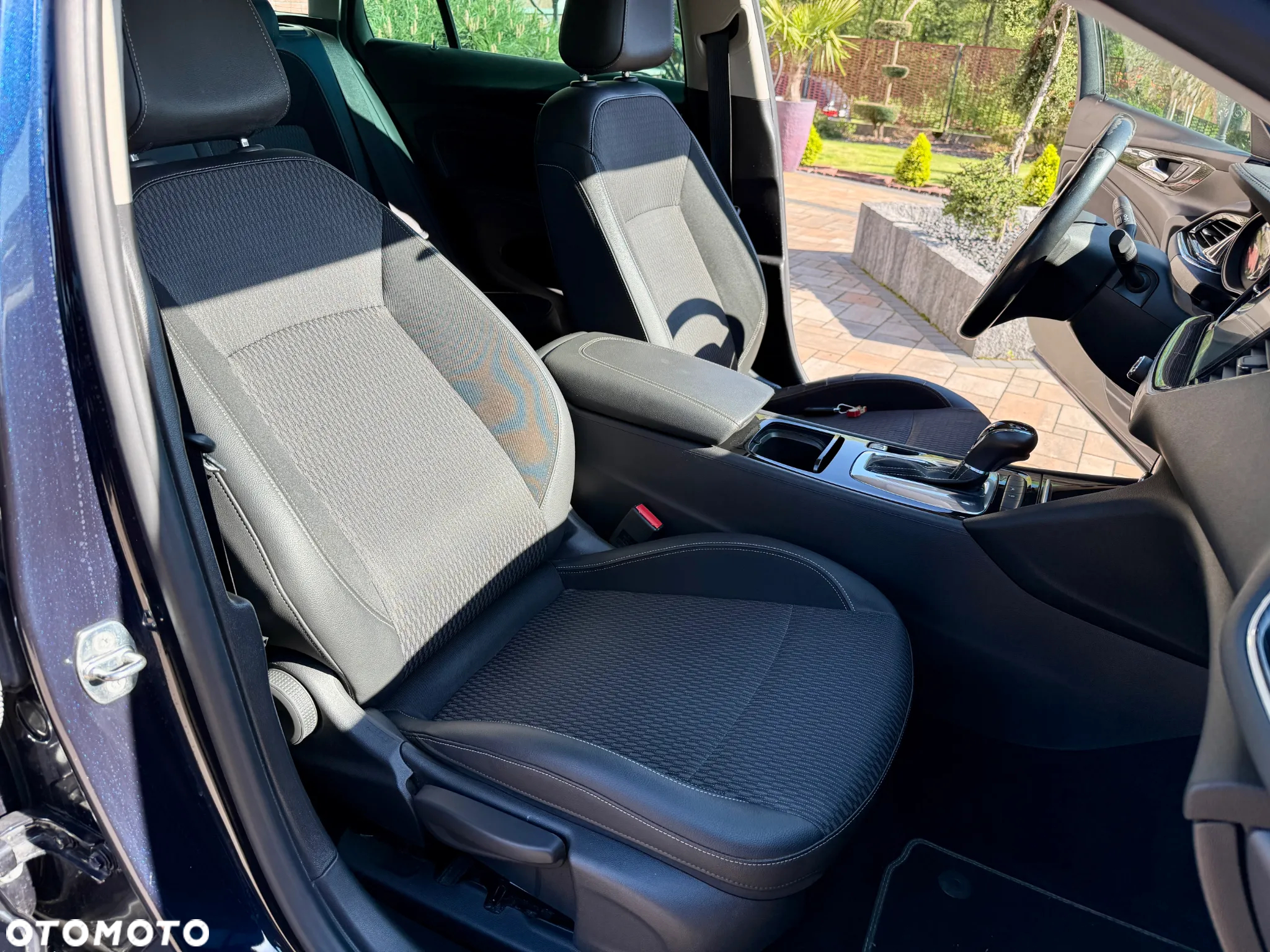 Opel Insignia 1.6 CDTI Business Innovation - 19