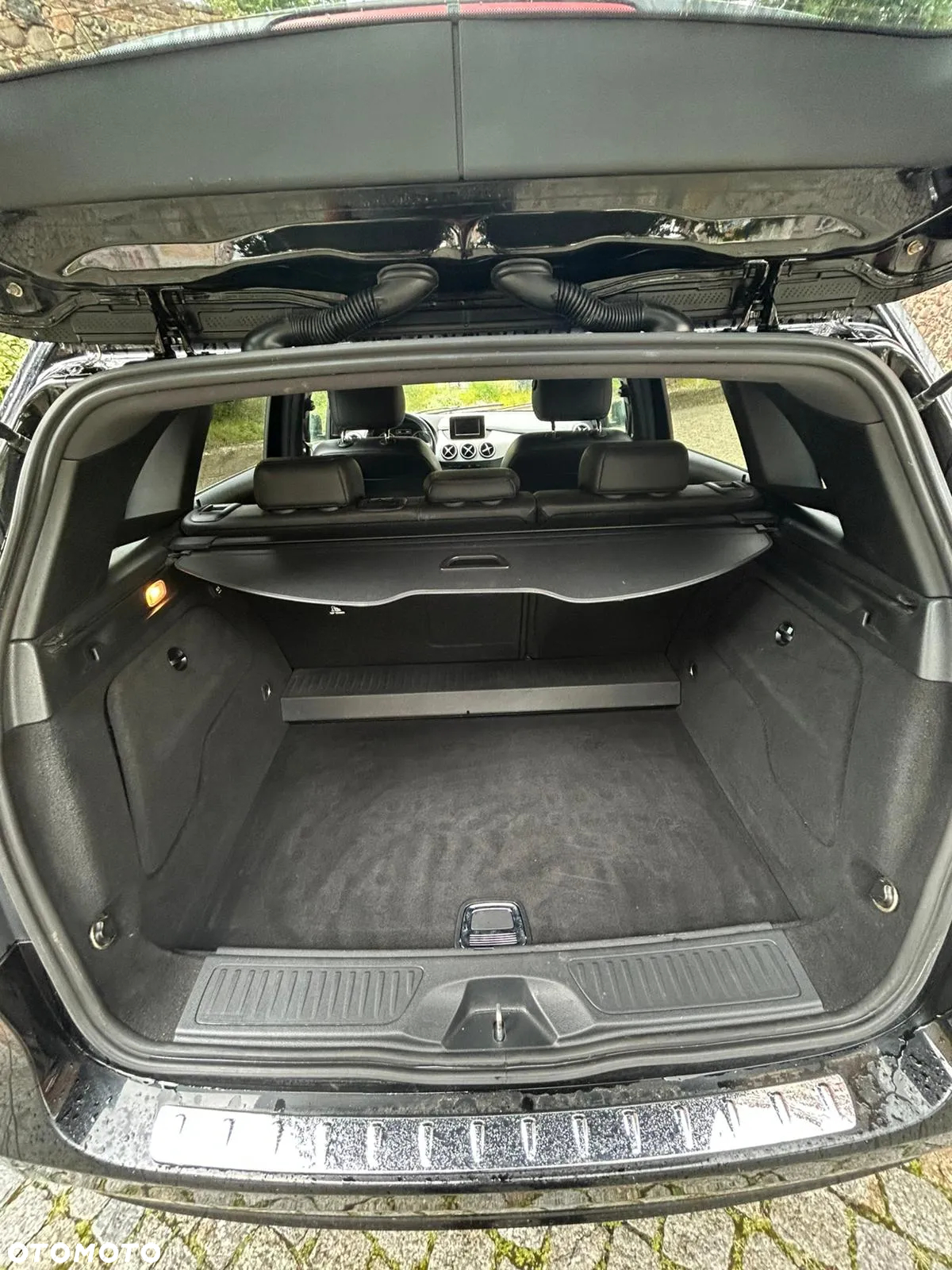 Mercedes-Benz Klasa B 180 (BlueEFFICIENCY) - 17