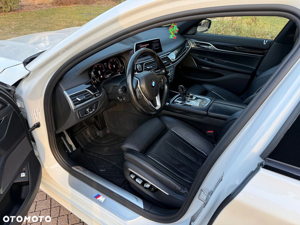 BMW Seria 7 - 6