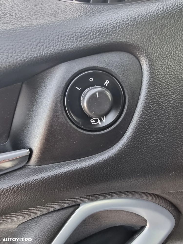 Opel Zafira 1.6 D Start/Stop Innovation - 19