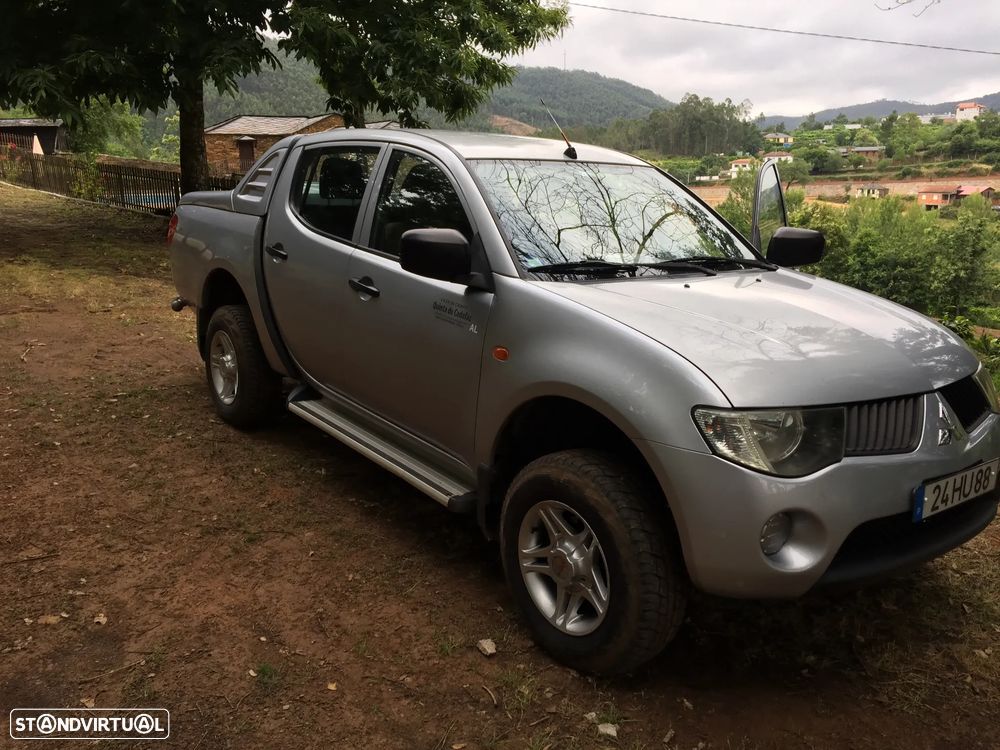 Mitsubishi L200 2.5 DI-D CD Invite+ AC/ABS 4WD - 14